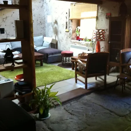 Homestay La Grange